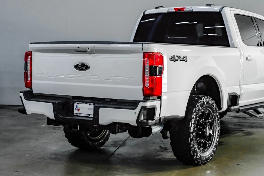 2024 Ford Super Duty 5th Gen - Image 13 of 31