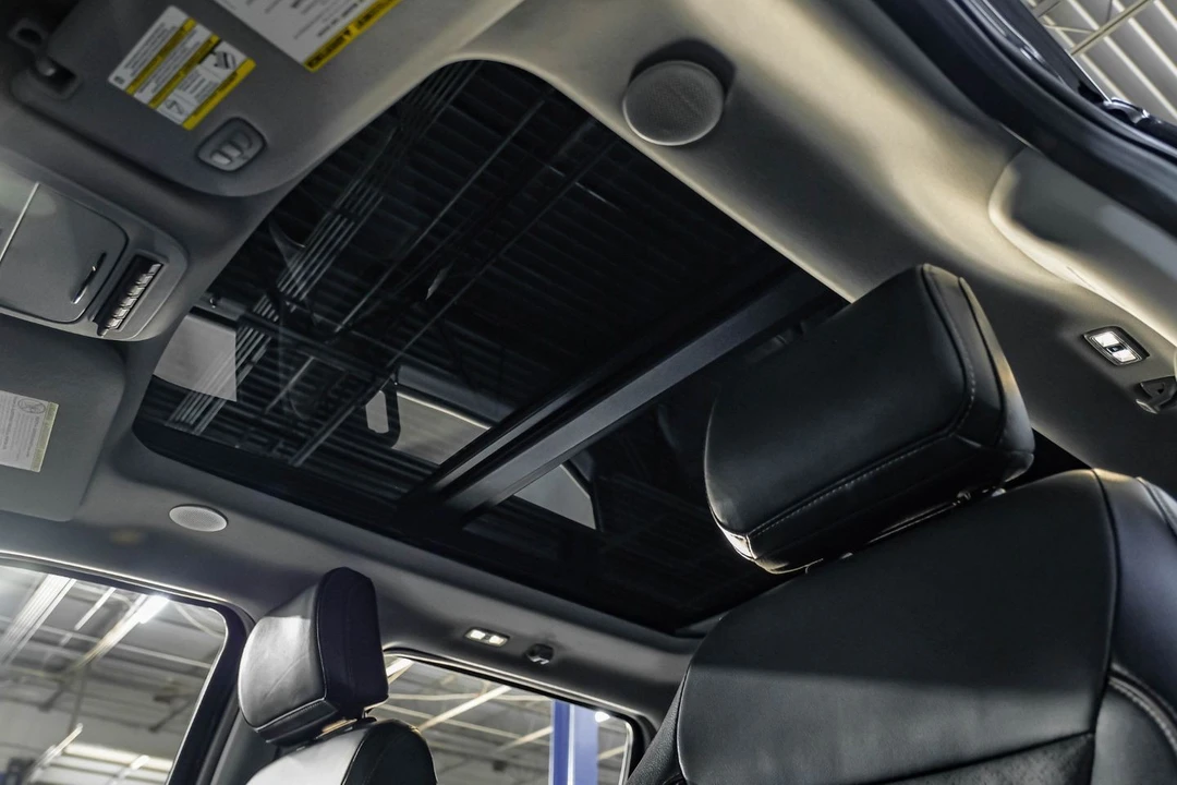 2024 Ford Super Duty 5th Gen - Image 5 of 31