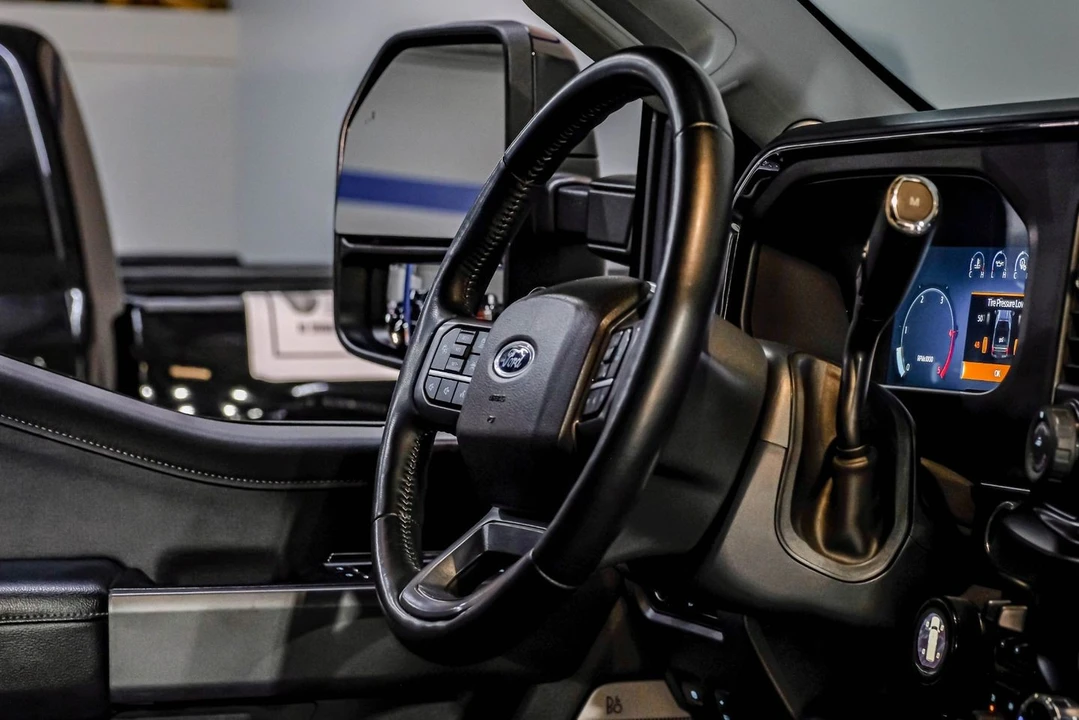 2024 Ford Super Duty 5th Gen - Image 22 of 31