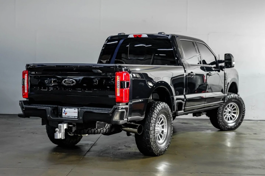 2024 Ford Super Duty 5th Gen - Image 13 of 31