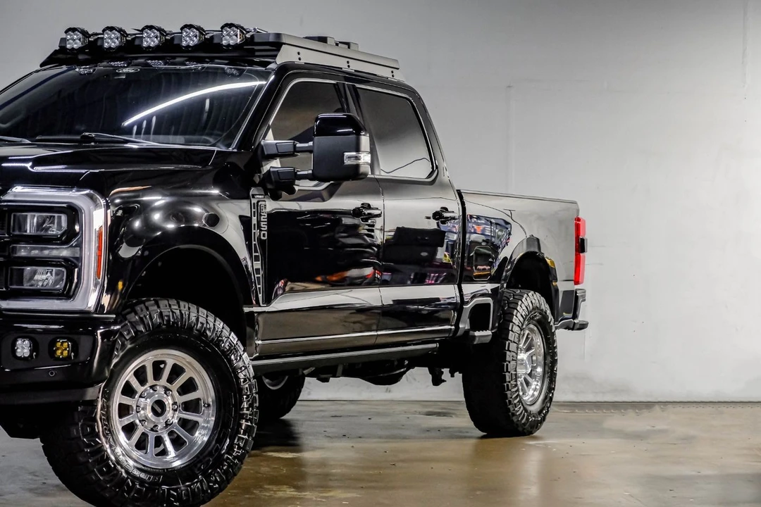 2024 Ford Super Duty 5th Gen - Image 10 of 21