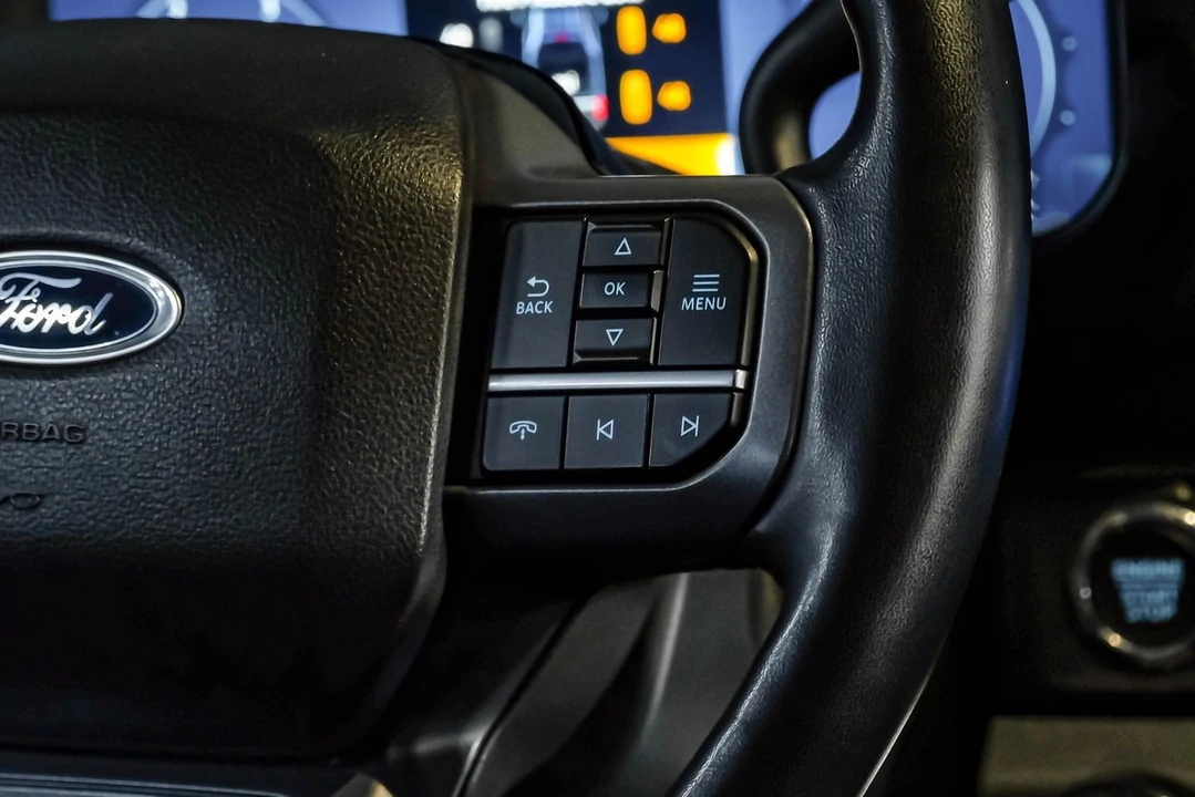 2024 Ford Super Duty 5th Gen - Image 26 of 31