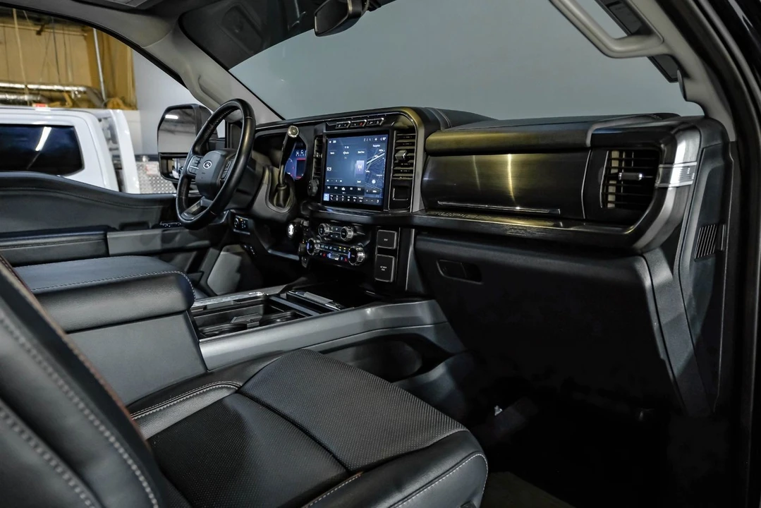 2024 Ford Super Duty 5th Gen - Image 21 of 31