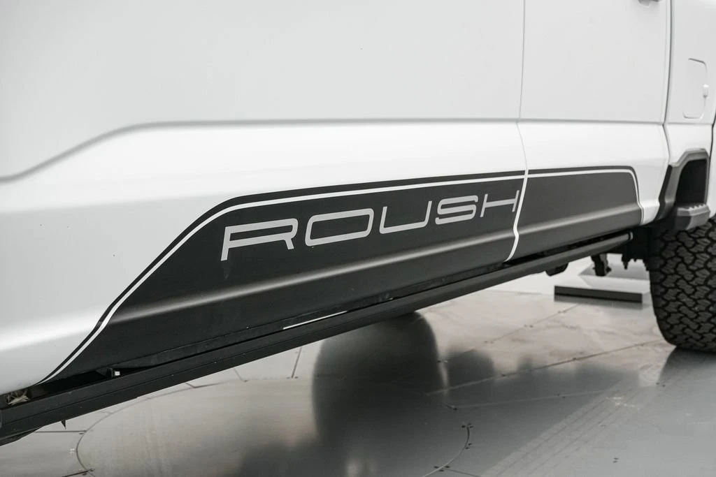 2024 Ford Super Duty 5th Gen - Image 18 of 31