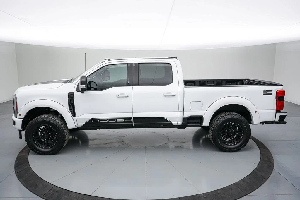 2024 Ford Super Duty 5th Gen - Image 9 of 31