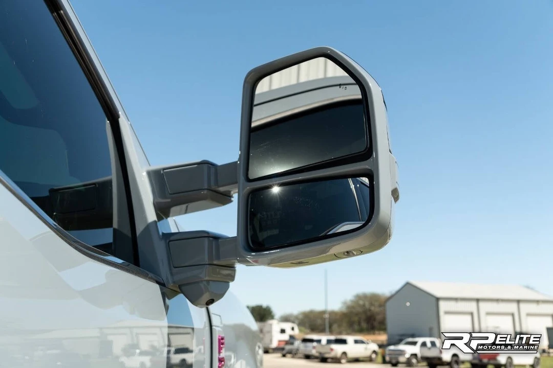 2024 Ford Super Duty 5th Gen - Image 12 of 31
