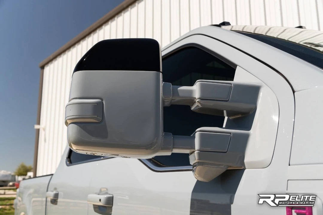 2024 Ford Super Duty 5th Gen - Image 13 of 31
