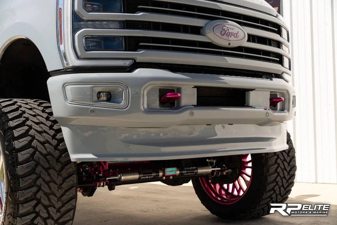 2024 Ford Super Duty 5th Gen - Image 18 of 31