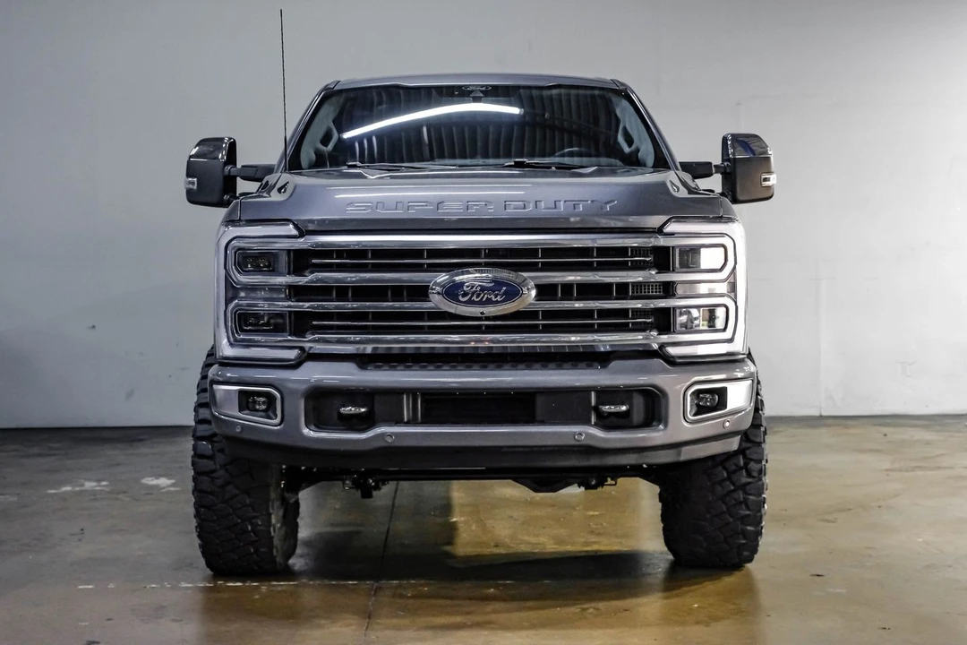 2024 Ford Super Duty 5th Gen - Image 7 of 31