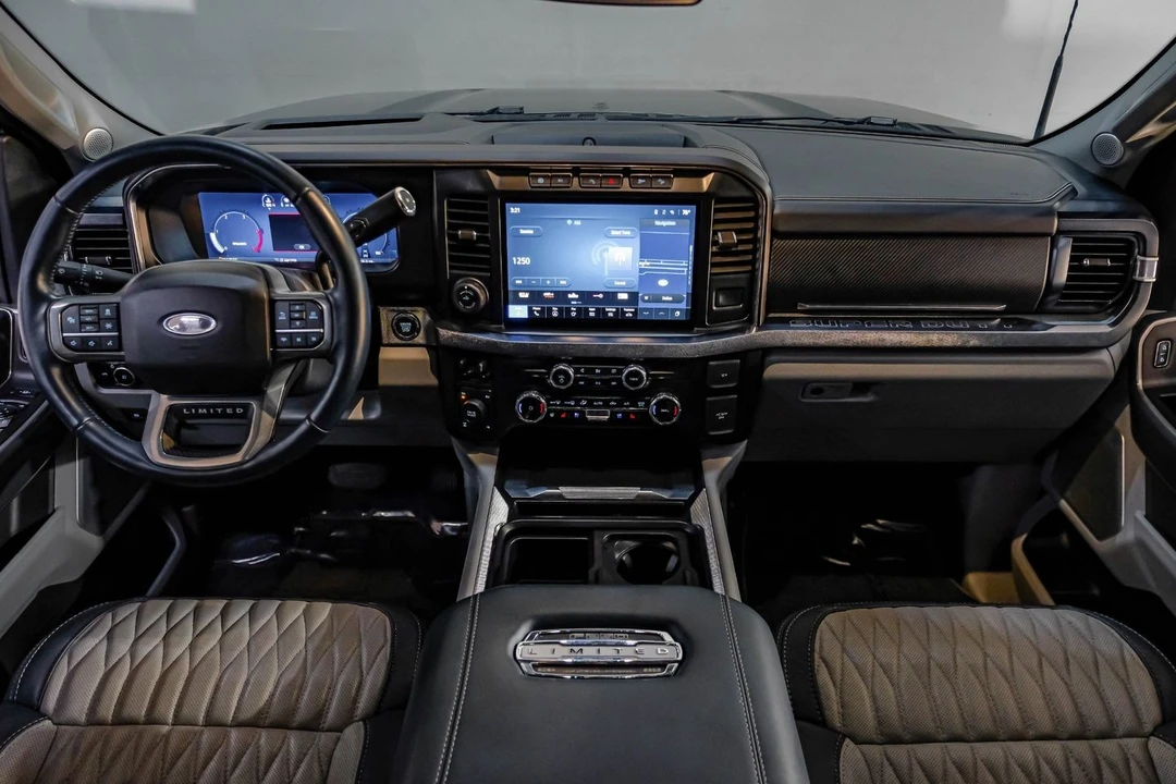 2024 Ford Super Duty 5th Gen - Image 20 of 31