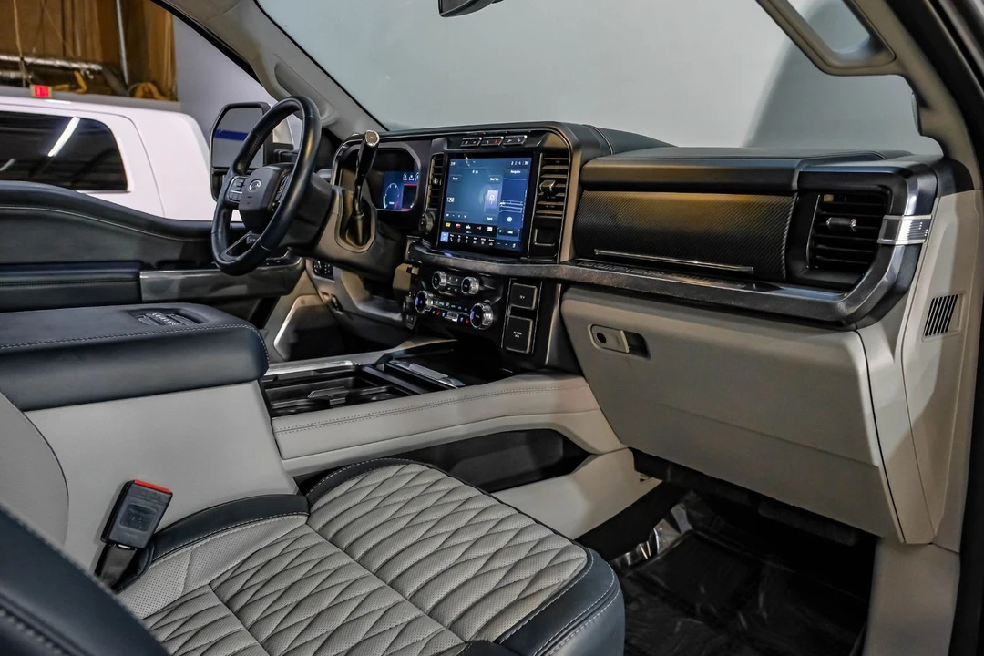 2024 Ford Super Duty 5th Gen - Image 19 of 31