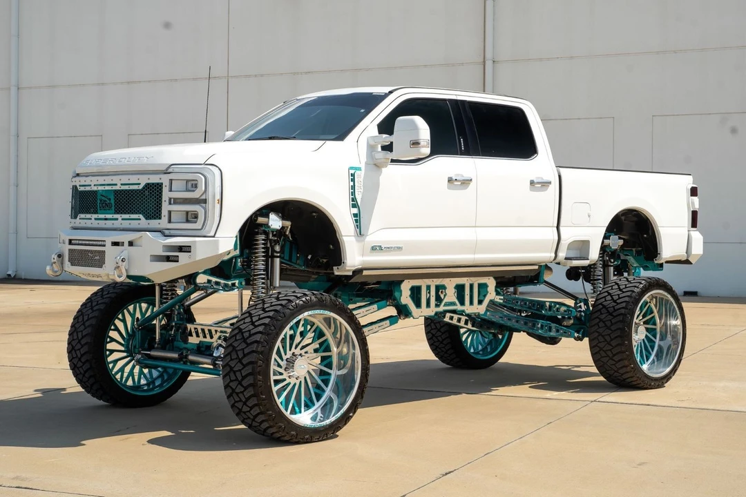 2024 Ford Super Duty 5th Gen - Image 8 of 31