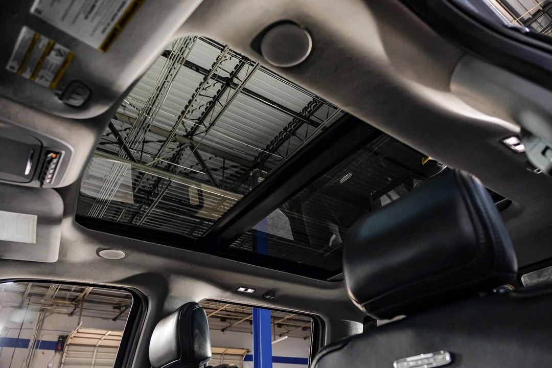 2024 Ford Super Duty 5th Gen - Image 5 of 12