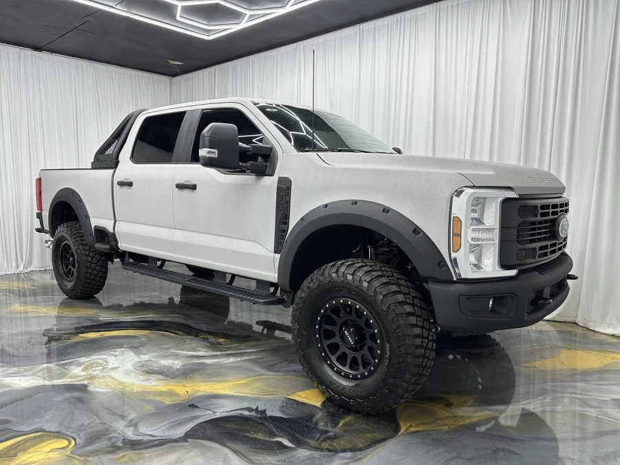 2024 Ford Super Duty 5th Gen - Image 4 of 21