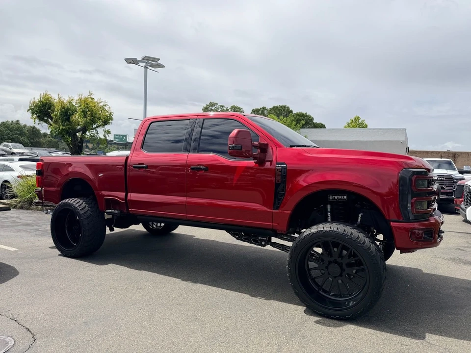 2024 Ford Super Duty 5th Gen - Image 4 of 9