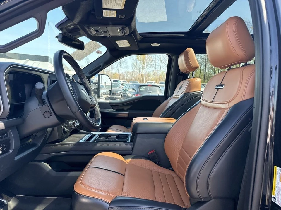 2024 Ford Super Duty 5th Gen - Image 9 of 31