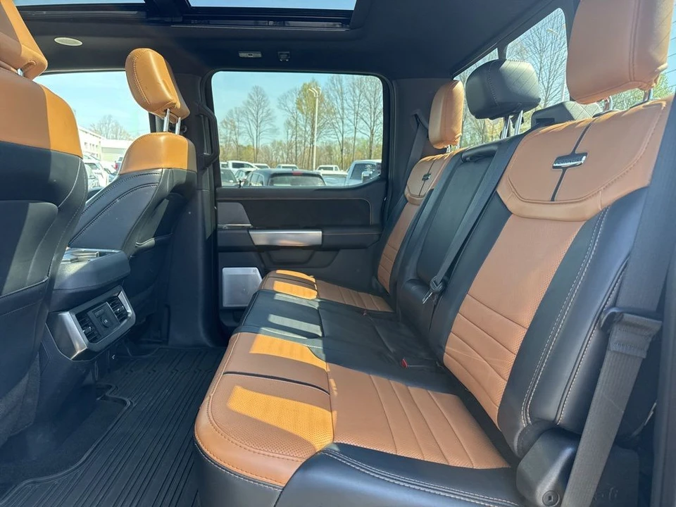 2024 Ford Super Duty 5th Gen - Image 13 of 31