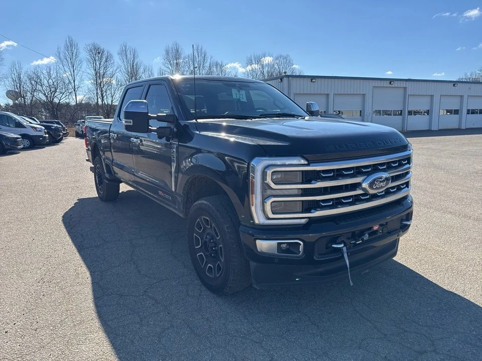 2024 Ford Super Duty 5th Gen - Image 4 of 8