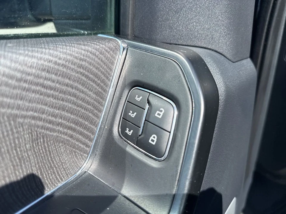 2024 Ford Super Duty 5th Gen - Image 12 of 21