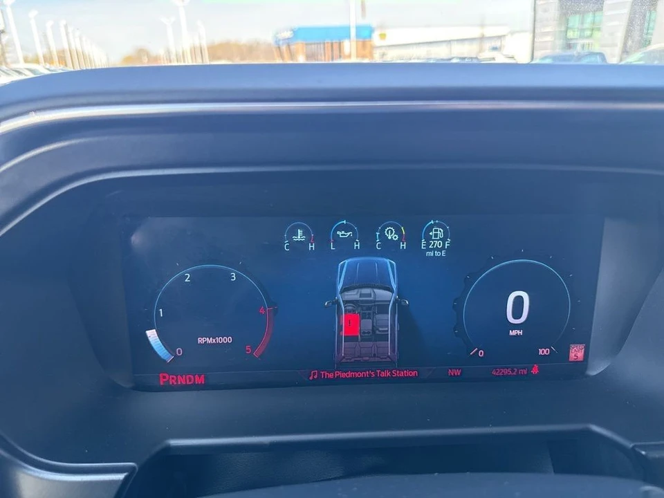 2024 Ford Super Duty 5th Gen - Image 28 of 31
