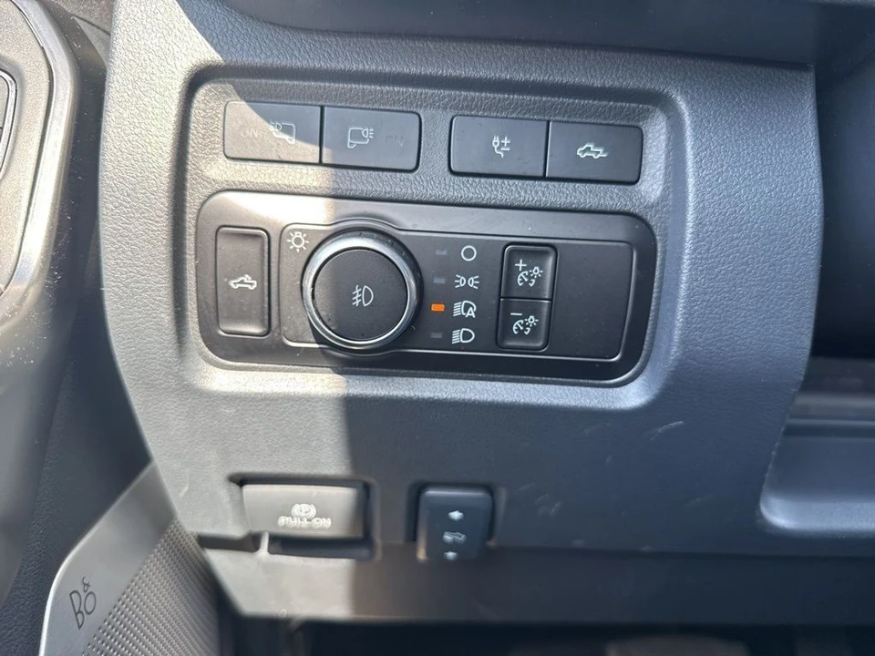 2024 Ford Super Duty 5th Gen - Image 27 of 31
