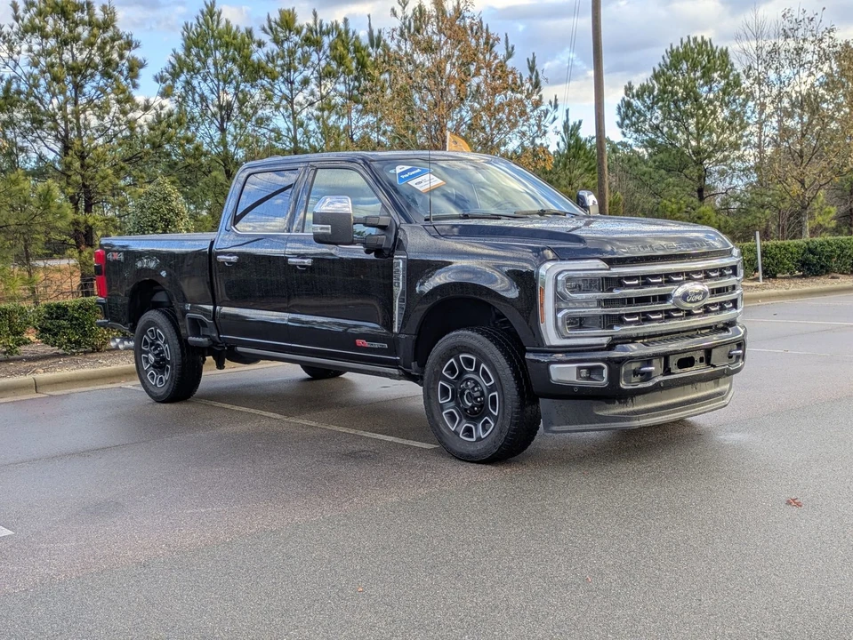 2024 Ford Super Duty 5th Gen - Image 2 of 12