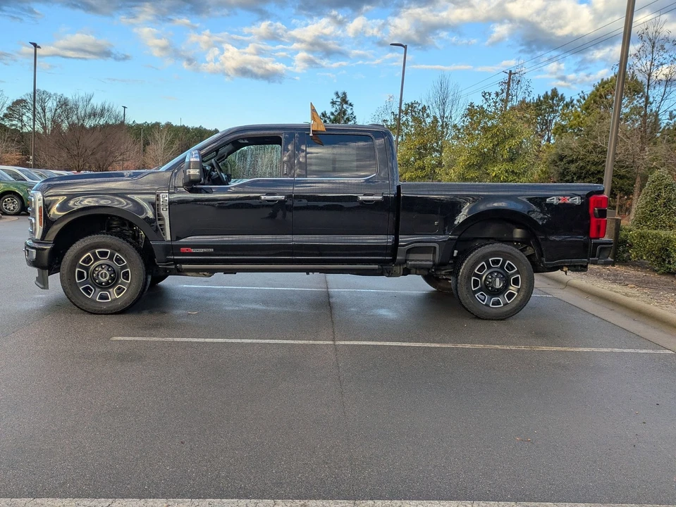 2024 Ford Super Duty 5th Gen - Image 7 of 12