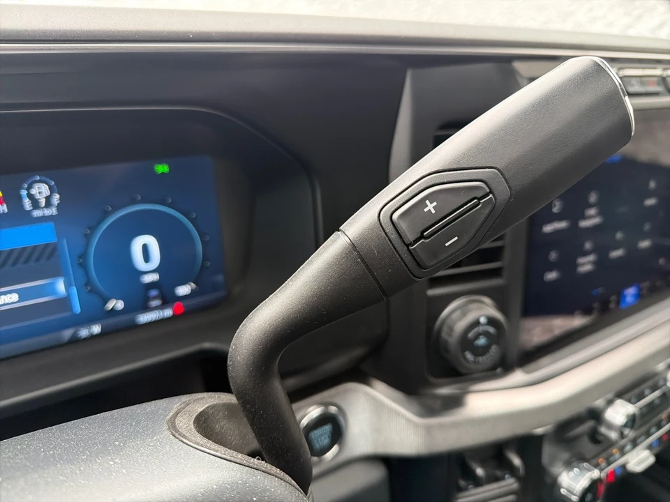 2024 Ford Super Duty 5th Gen - Image 21 of 30