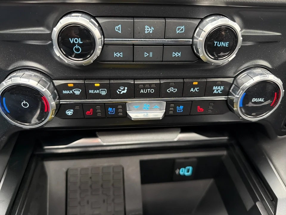 2024 Ford Super Duty 5th Gen - Image 8 of 30