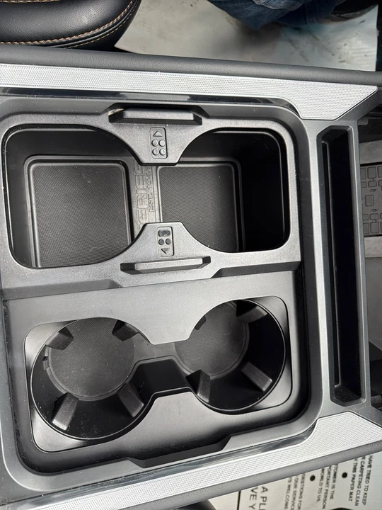 2024 Ford Super Duty 5th Gen - Image 10 of 30