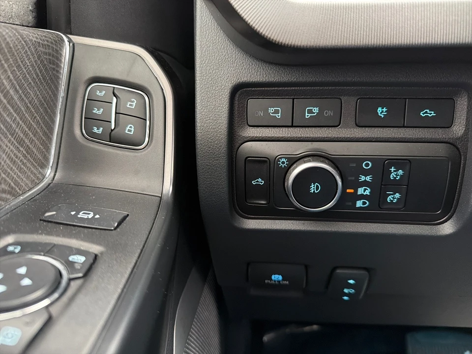 2024 Ford Super Duty 5th Gen - Image 14 of 30