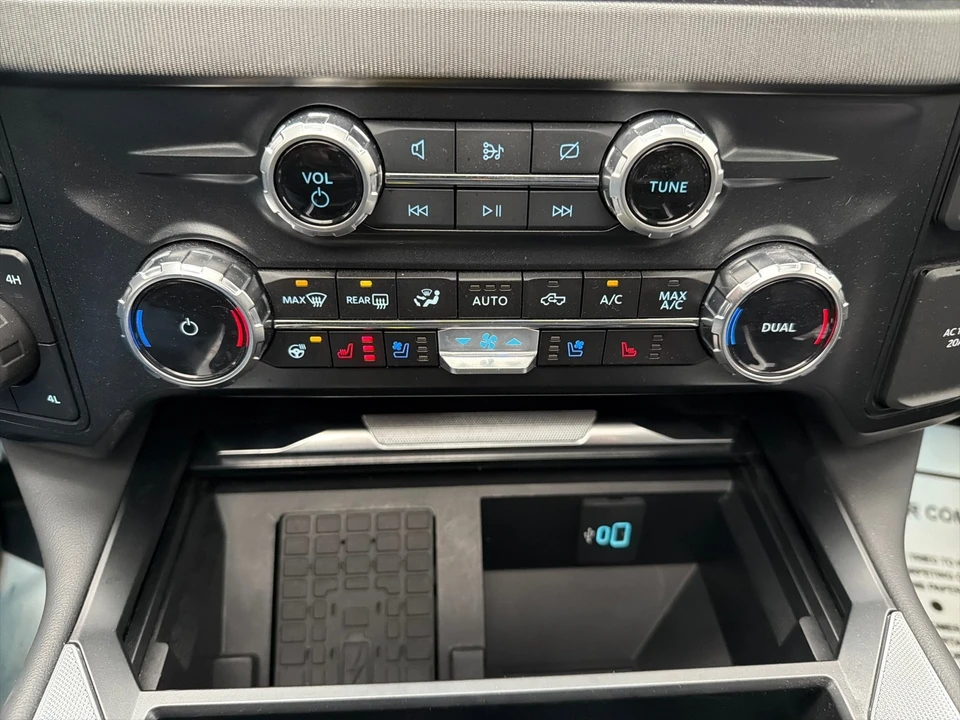 2024 Ford Super Duty 5th Gen - Image 20 of 30