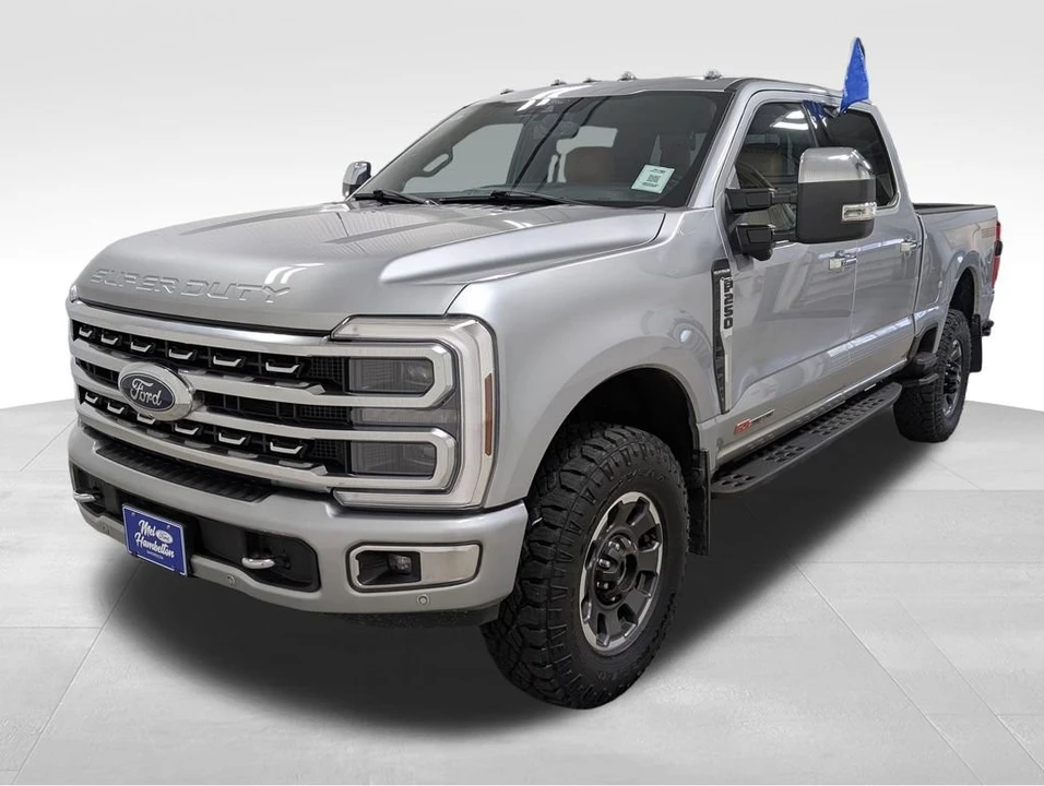 2024 Ford Super Duty 5th Gen - Image 24 of 31