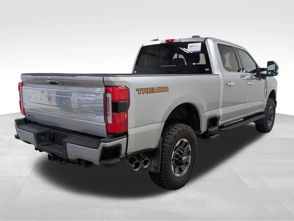 2024 Ford Super Duty 5th Gen - Image 26 of 31