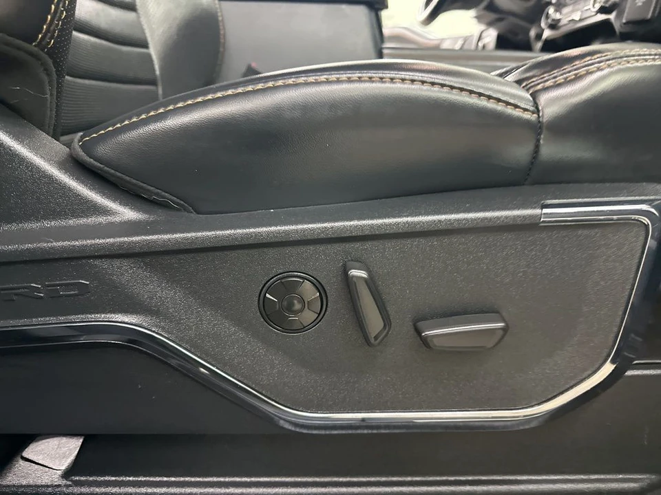 2024 Ford Super Duty 5th Gen - Image 20 of 21