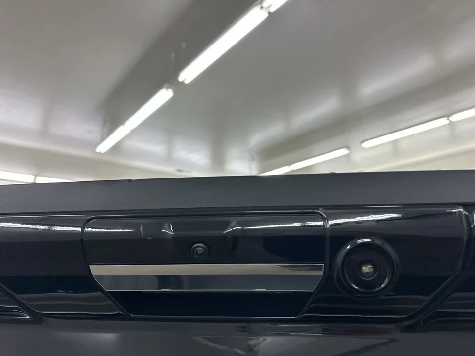 2024 Ford Super Duty 5th Gen - Image 16 of 21