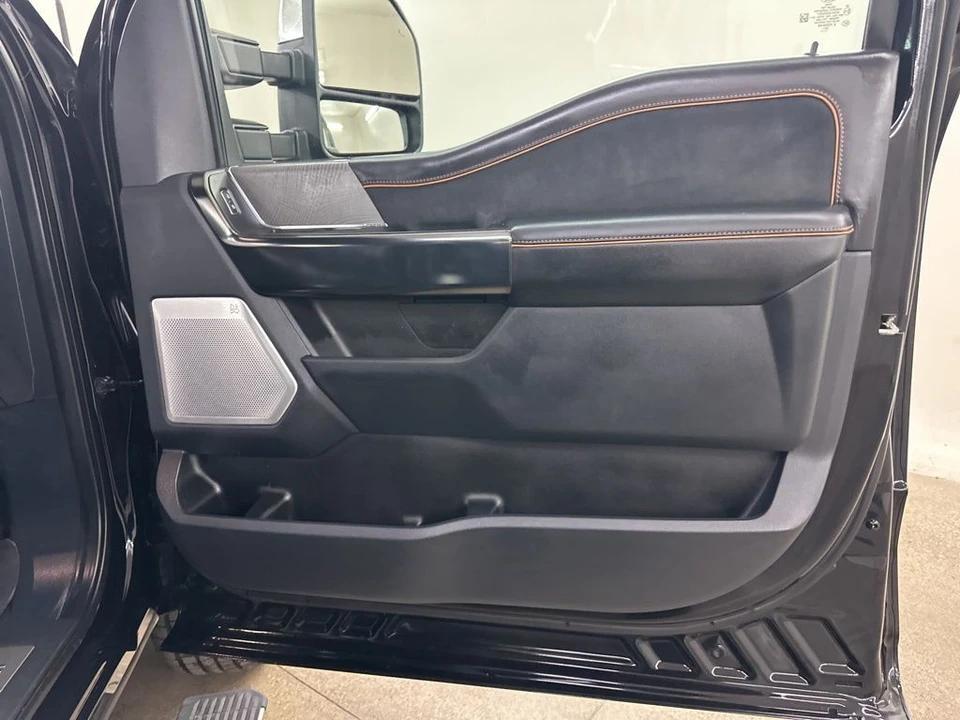 2024 Ford Super Duty 5th Gen - Image 19 of 21