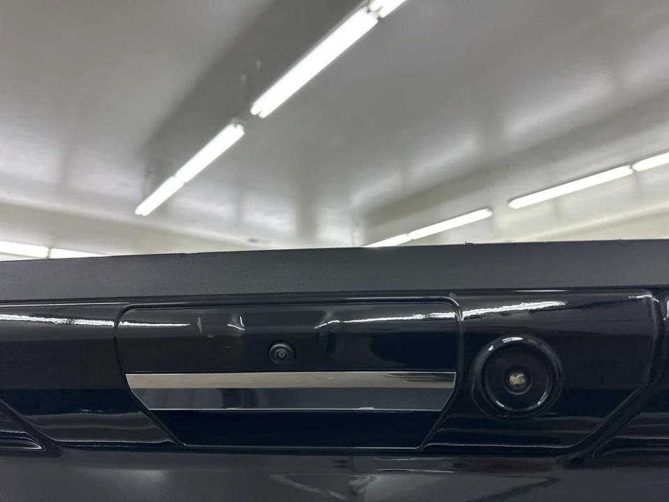 2024 Ford Super Duty 5th Gen - Image 16 of 21