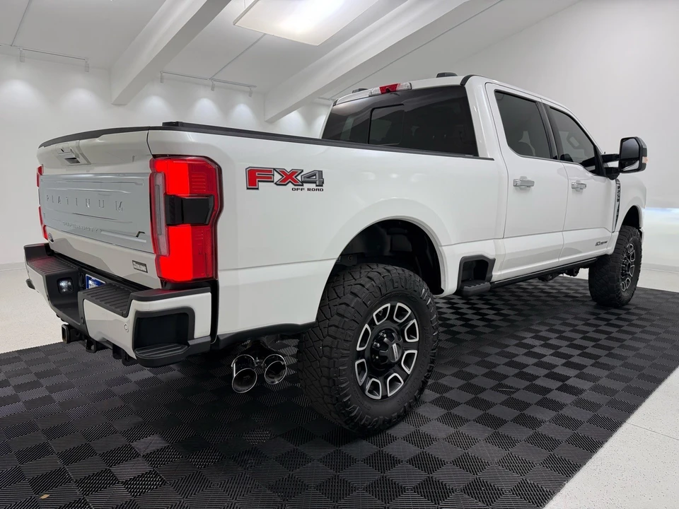 2024 Ford Super Duty 5th Gen - Image 7 of 12