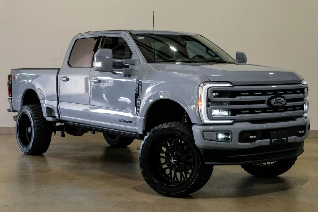 2024 Ford Super Duty 5th Gen - Image 4 of 12