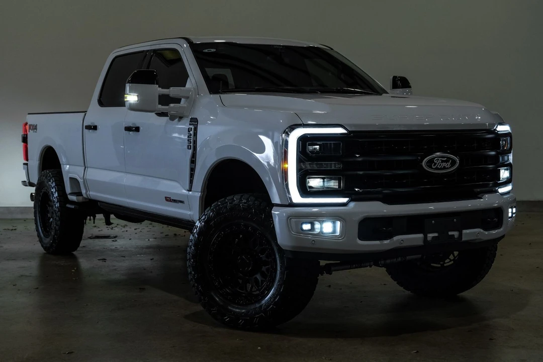 2024 Ford Super Duty 5th Gen - Image 5 of 12