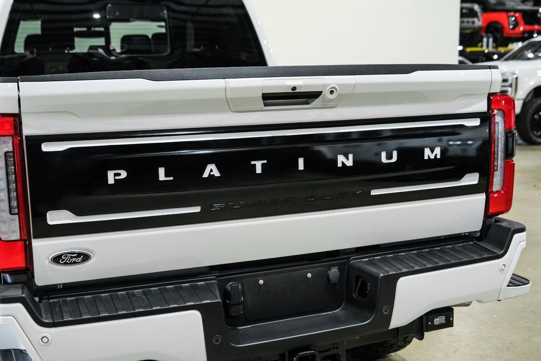 2024 Ford Super Duty 5th Gen - Image 7 of 12
