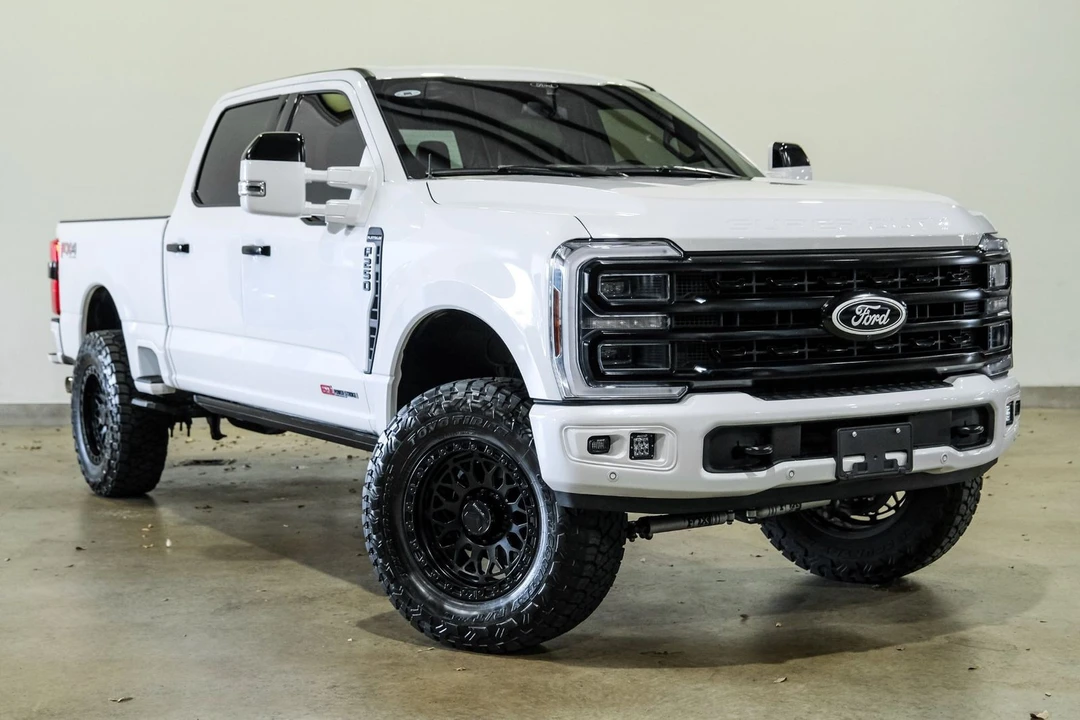 2024 Ford Super Duty 5th Gen - Image 4 of 12