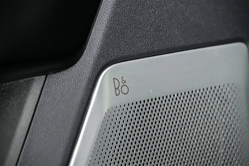 2024 Ford Super Duty 5th Gen - Image 16 of 31