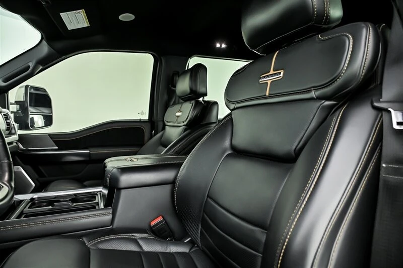 2024 Ford Super Duty 5th Gen - Image 19 of 31