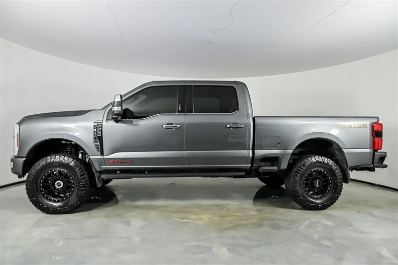 2024 Ford Super Duty 5th Gen - Image 6 of 31
