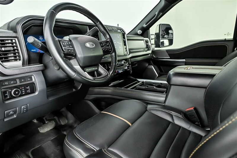 2024 Ford Super Duty 5th Gen - Image 17 of 31