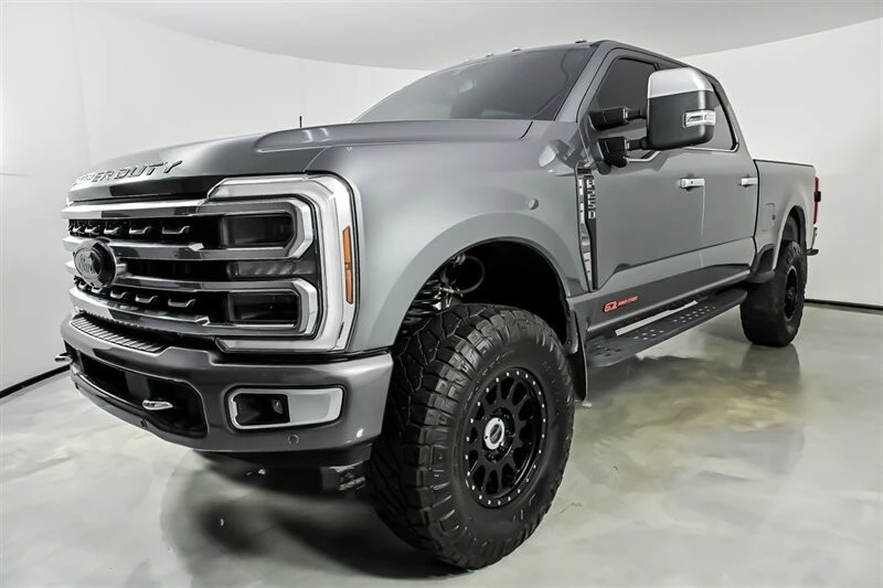 2024 Ford Super Duty 5th Gen - Image 5 of 31