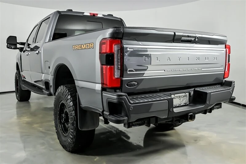 2024 Ford Super Duty 5th Gen - Image 7 of 31