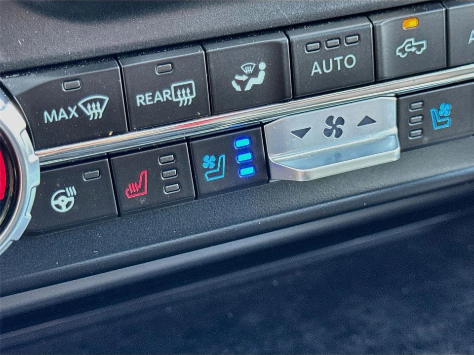 2024 Ford Super Duty 5th Gen - Image 12 of 31